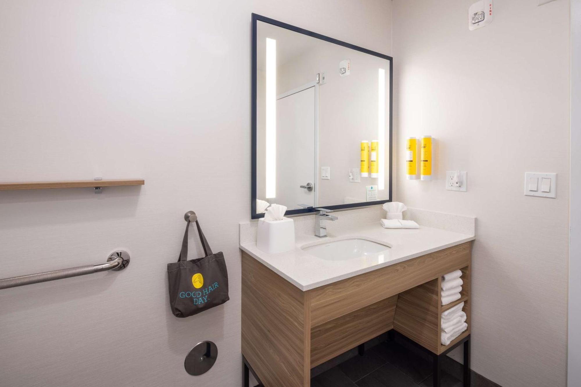 ホテル Tru By Hilton Yakima Airport エクステリア 写真